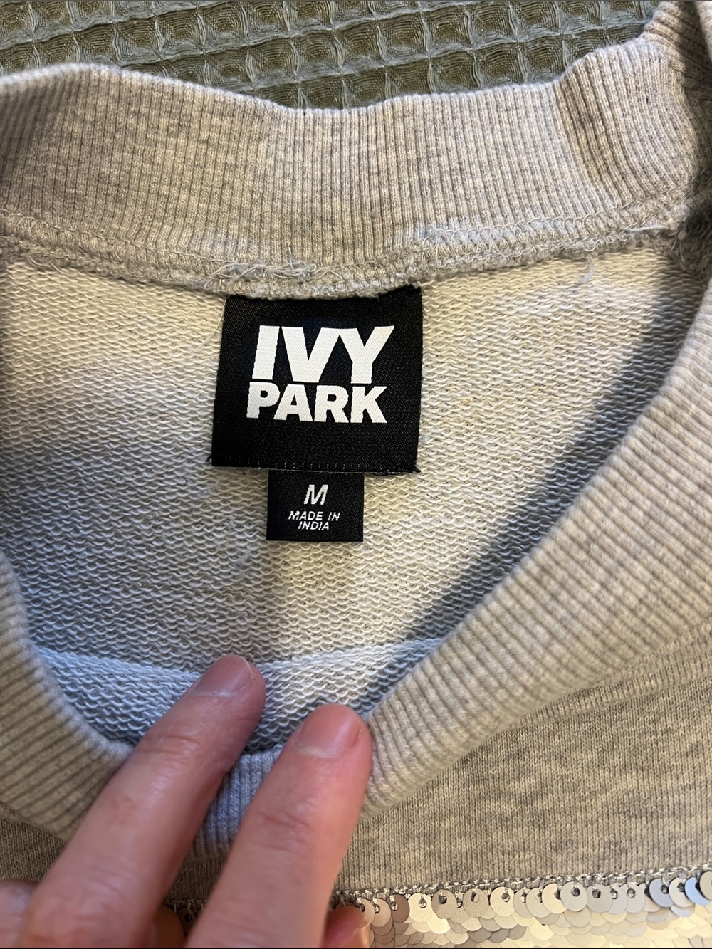IVY PARK Light Gray Crewneck Sweatshirt with Black Logo - Picture 3 of 11